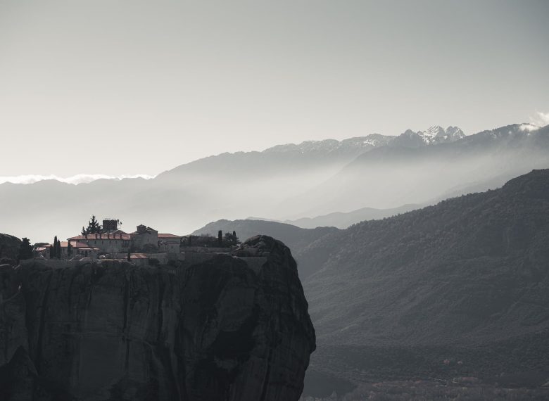Delphi & Meteora Two Day Tour